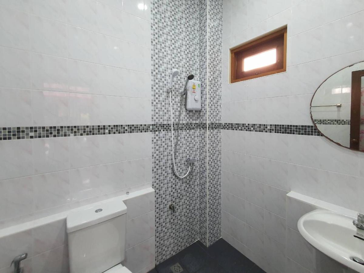 We Hostel Khaolak Кхаулак Экстерьер фото